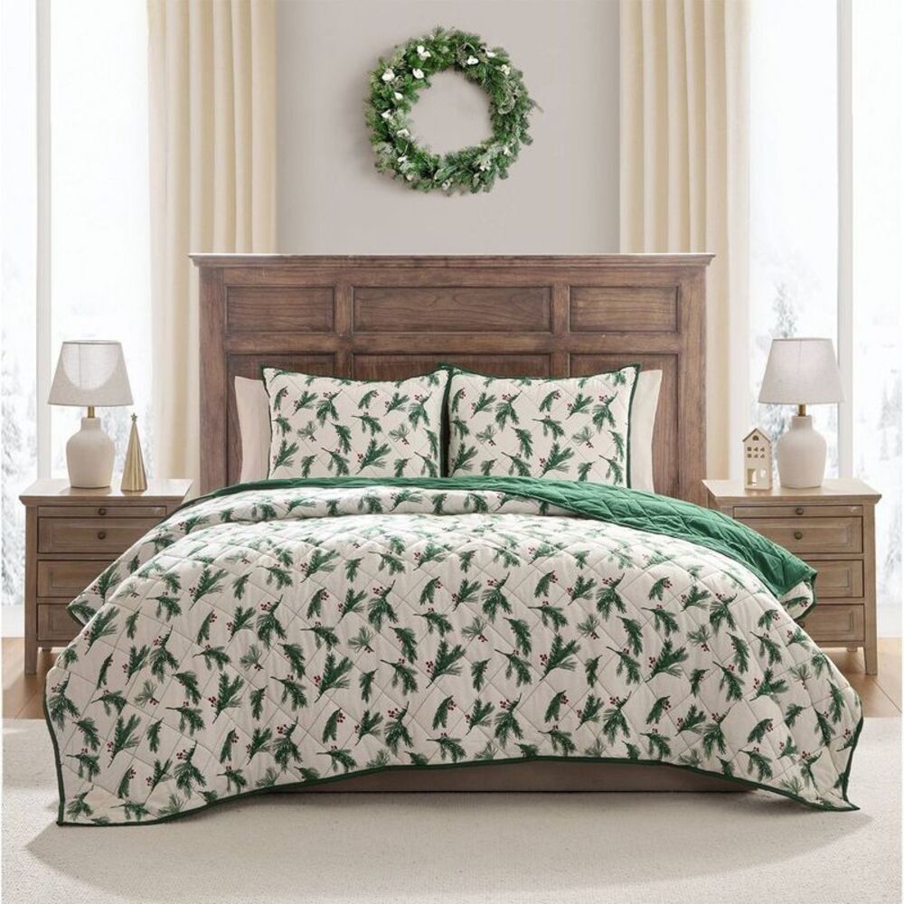 Hallmark Queen Flannel Greenery Print Quilt Set